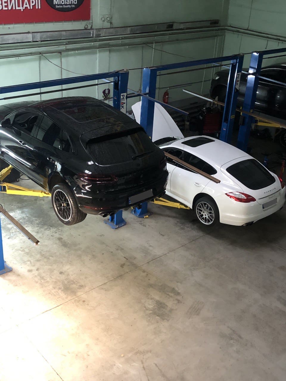 Porsche Macan и Panamera
